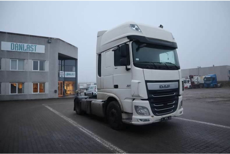 DAF XF 460 Tractor/Sattelzugmaschine/Trækker - Trekker: afbeelding 2 DAF XF 460 Tractor/Sattelzugmaschine/Trækker - Trekker: afbeelding 2