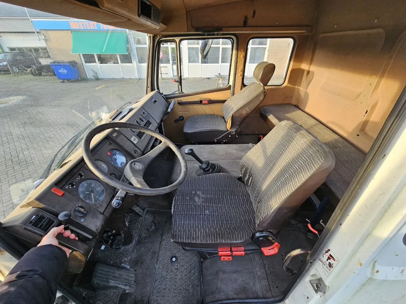 Mercedes-Benz Atego 1317 - Vrachtwagen met open laadbak: afbeelding 4 Mercedes-Benz Atego 1317 - Vrachtwagen met open laadbak: afbeelding 4