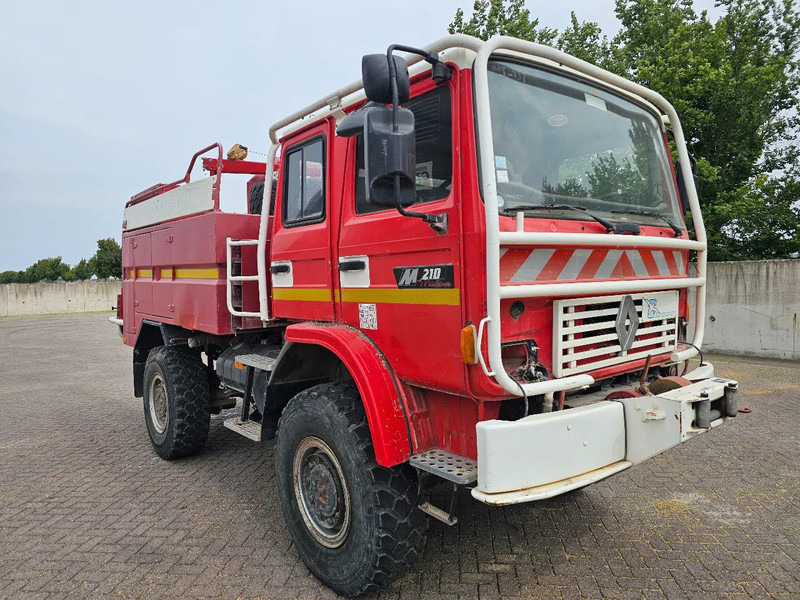 Renault M210 Arbois 3500L - Hydraulic winch - Brandweerwagen: afbeelding 3 Renault M210 Arbois 3500L - Hydraulic winch - Brandweerwagen: afbeelding 3