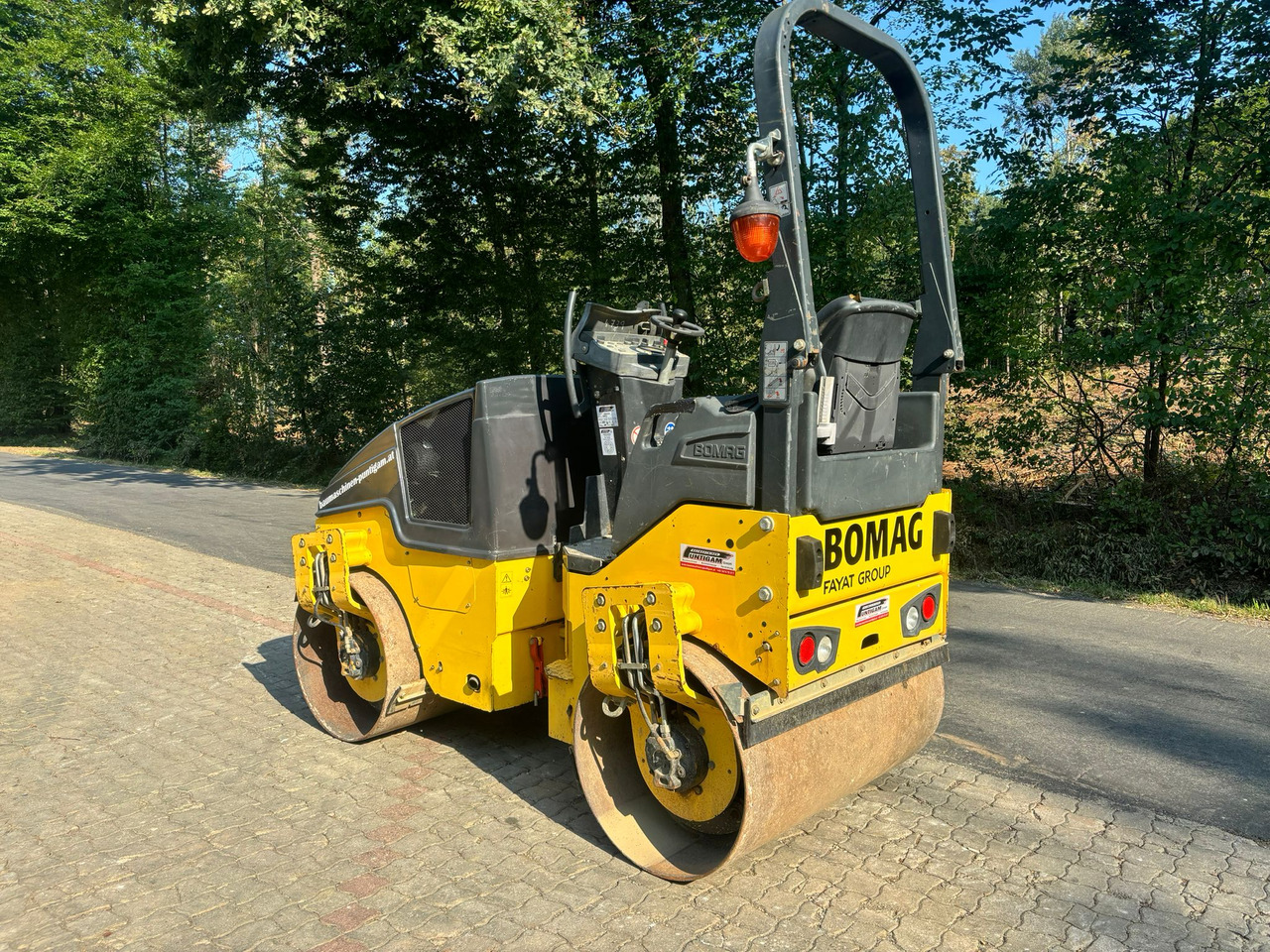 BOMAG BW 120 AD-5 - Kleine wals: afbeelding 5 BOMAG BW 120 AD-5 - Kleine wals: afbeelding 5