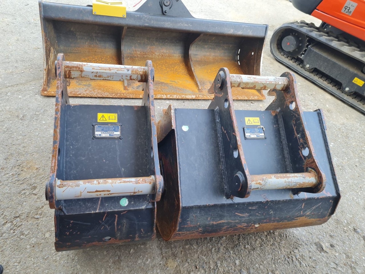 Bucket package for Yanmar B 95 W - Graafbak voor Mobiele graafmachine: afbeelding 1 Bucket package for Yanmar B 95 W - Graafbak voor Mobiele graafmachine: afbeelding 1