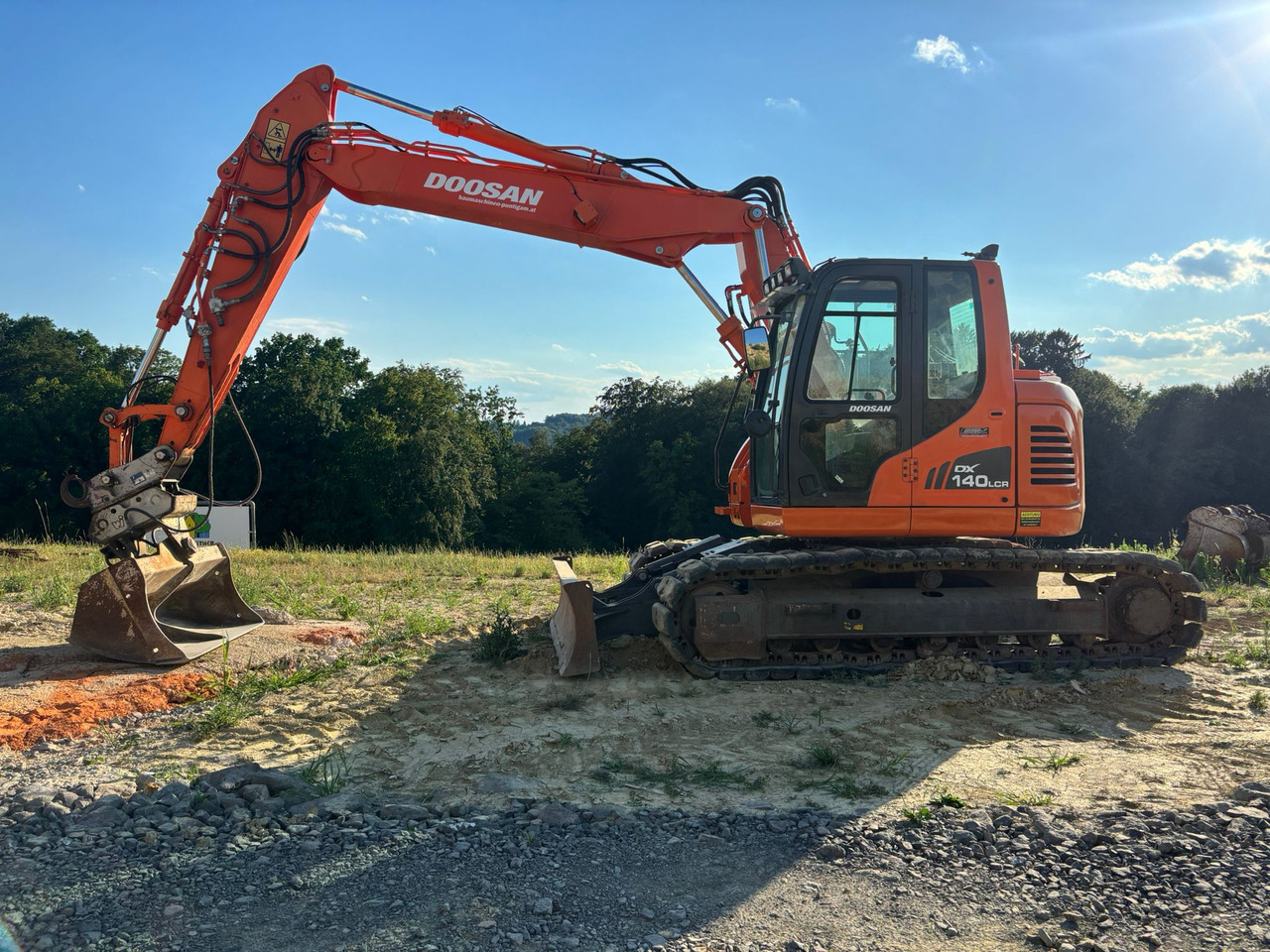 DOOSAN DX 140 LCR-3 - Rupsgraafmachine: afbeelding 1 DOOSAN DX 140 LCR-3 - Rupsgraafmachine: afbeelding 1
