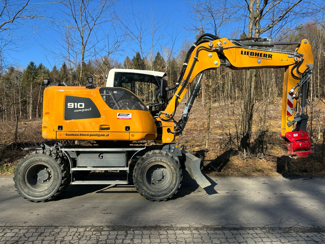 LIEBHERR A 910 Compact Litronic - Mobiele graafmachine: afbeelding 2 LIEBHERR A 910 Compact Litronic - Mobiele graafmachine: afbeelding 2