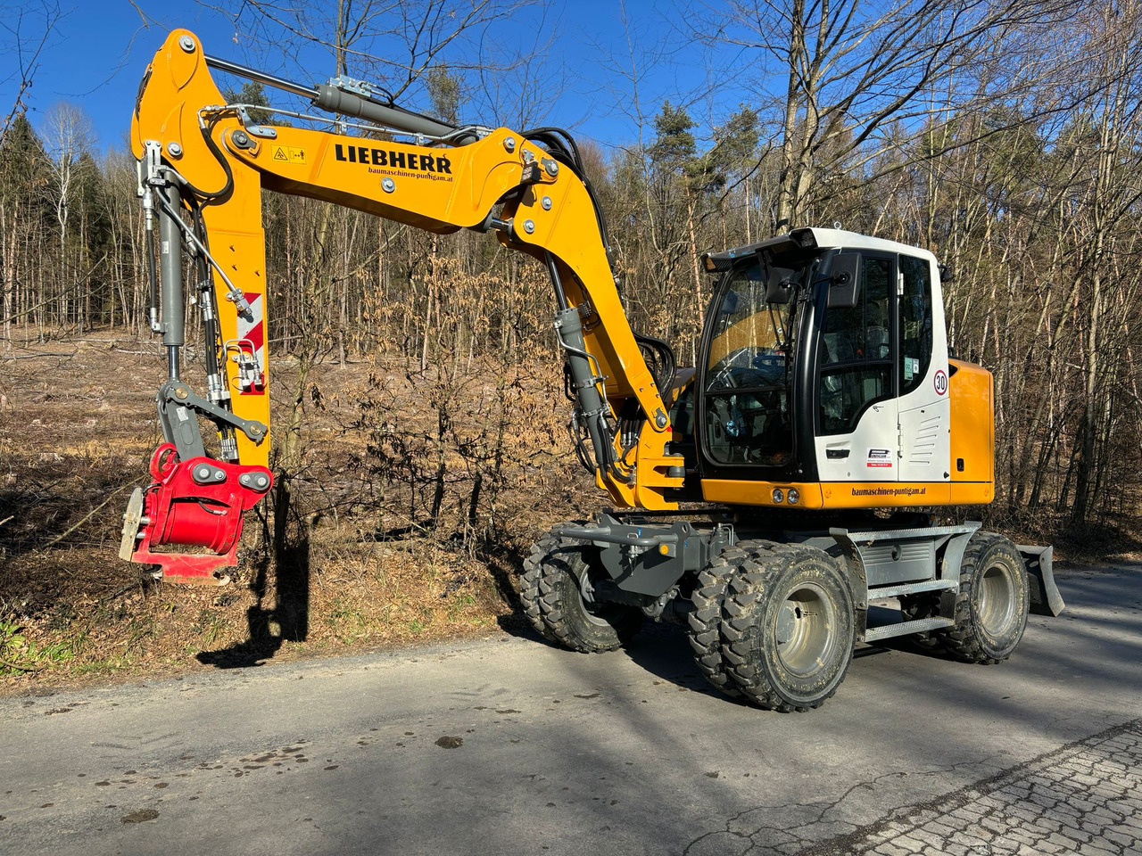 LIEBHERR A 910 Compact Litronic - Mobiele graafmachine: afbeelding 3 LIEBHERR A 910 Compact Litronic - Mobiele graafmachine: afbeelding 3