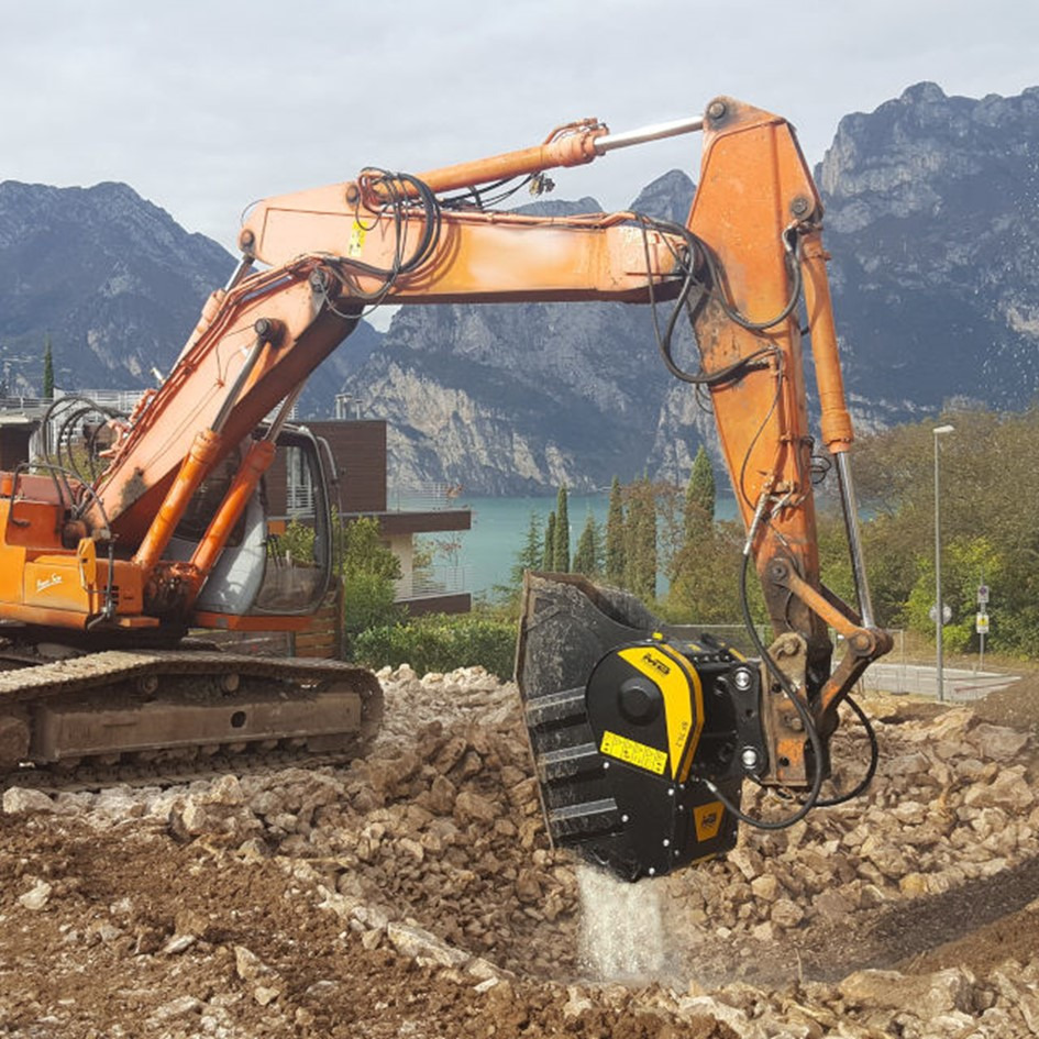 MB CRUSHER BF 70.2 S4 - Bak voor Rupsgraafmachine: afbeelding 3 MB CRUSHER BF 70.2 S4 - Bak voor Rupsgraafmachine: afbeelding 3