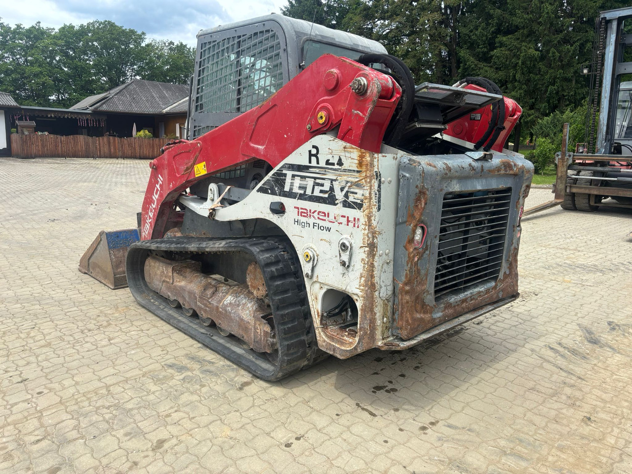 Takeuchi TL 12 V-2 - Engine defektive - Schranklader: afbeelding 5 Takeuchi TL 12 V-2 - Engine defektive - Schranklader: afbeelding 5