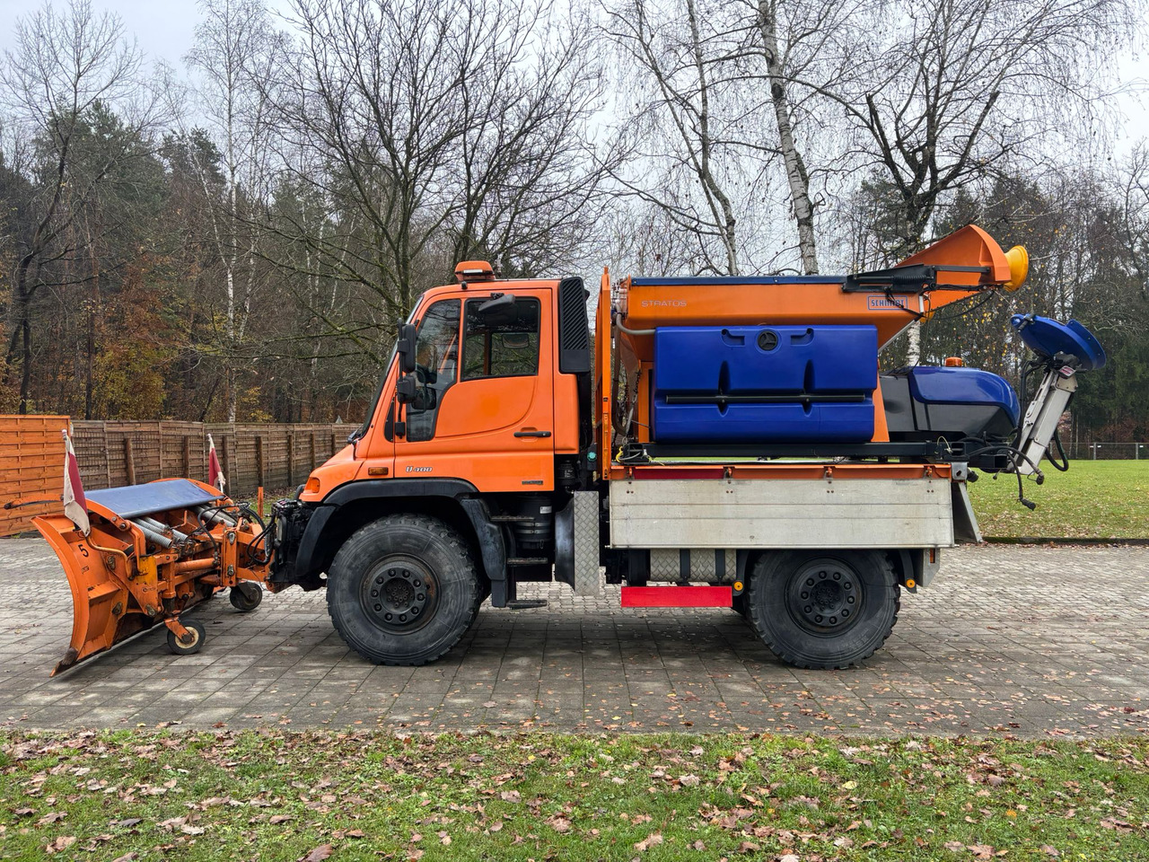 MERCEDES-BENZ Unimog U400 - Vrachtwagen: afbeelding 1 MERCEDES-BENZ Unimog U400 - Vrachtwagen: afbeelding 1