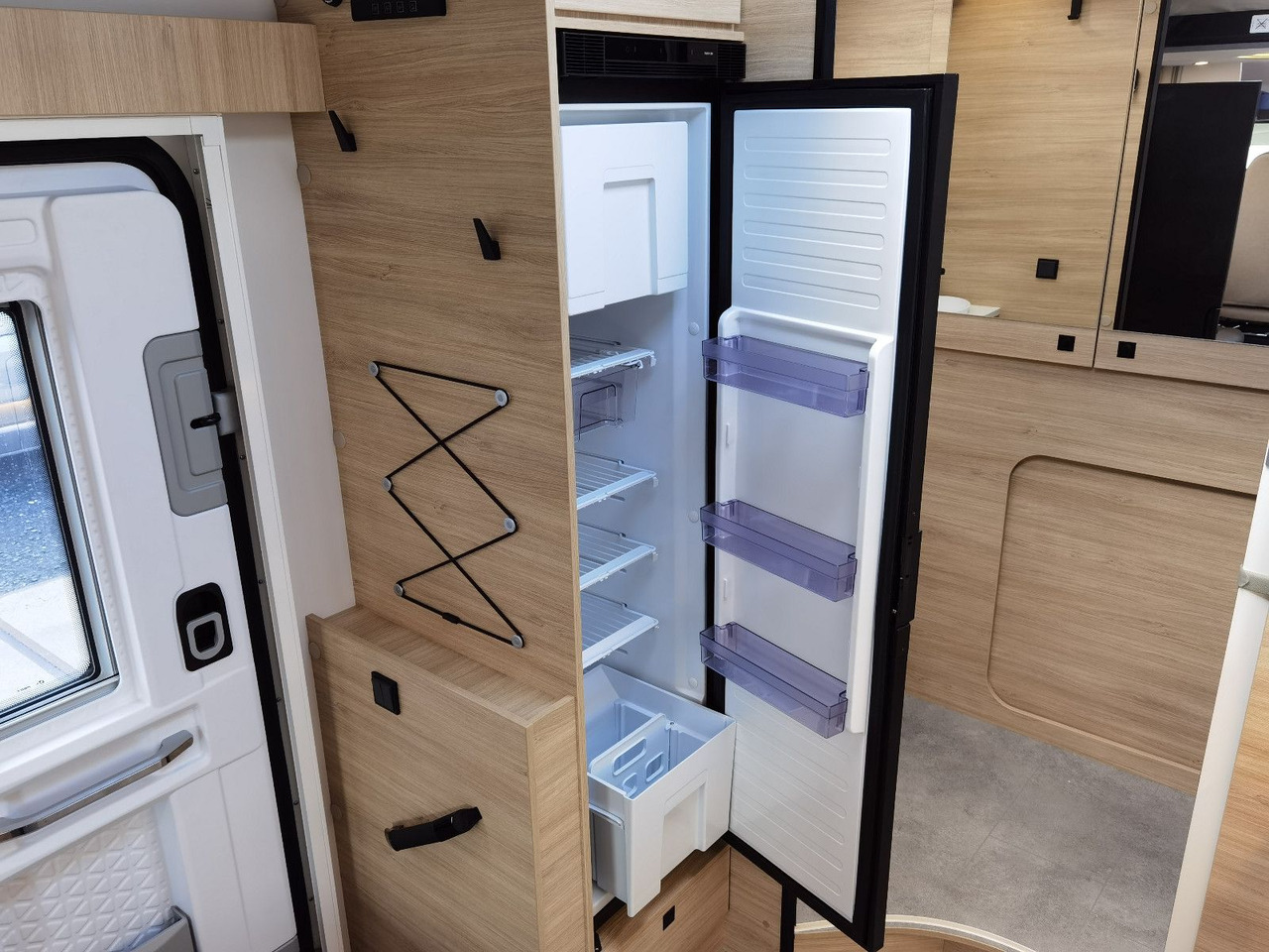 Half integraal camper Chausson 640 ULTIMATE / -2026- / XX-HUBBETT / DRIVE-PAKET: afbeelding 18 Half integraal camper Chausson 640 ULTIMATE / -2026- / XX-HUBBETT / DRIVE-PAKET: afbeelding 18