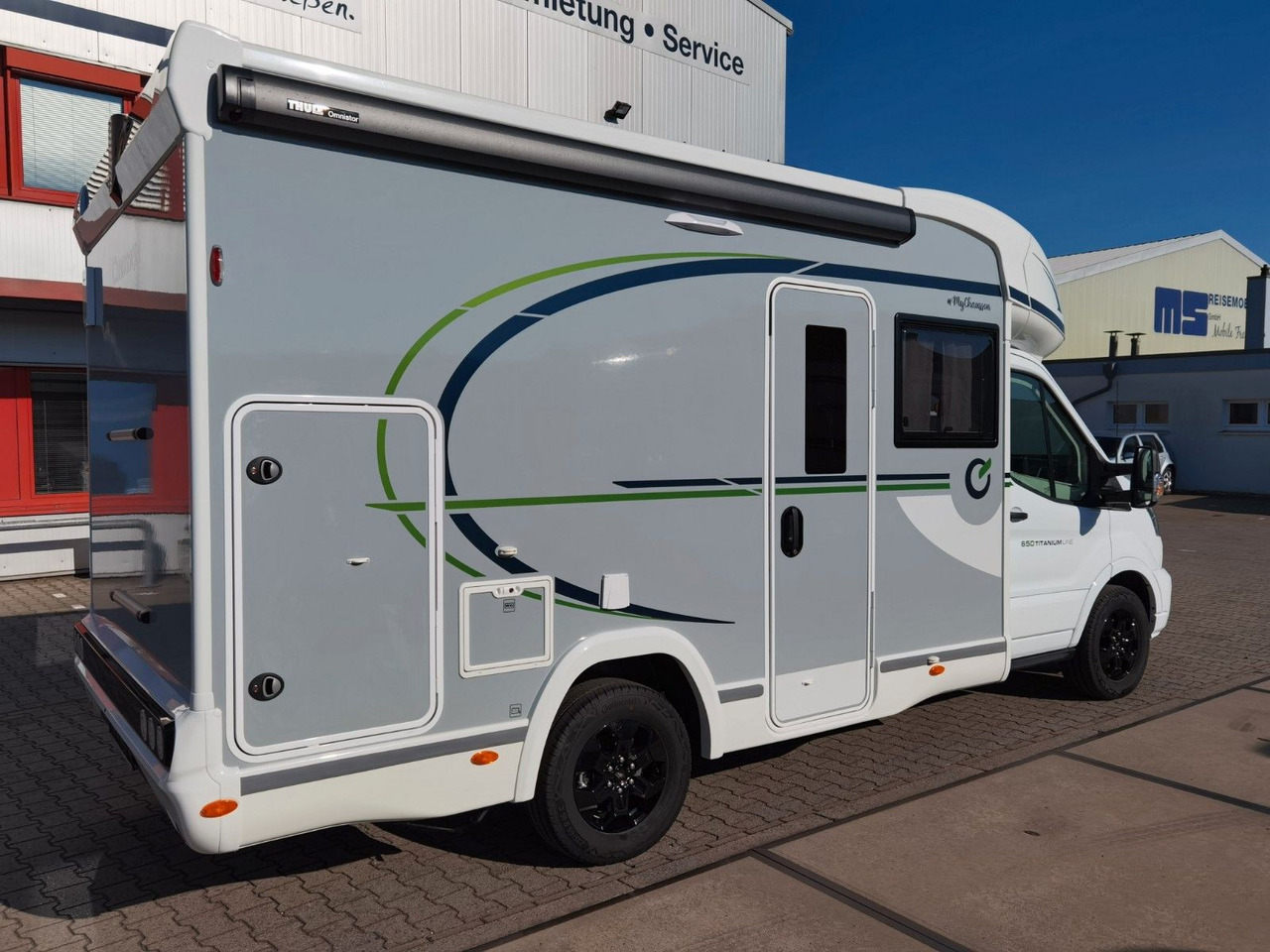 Chausson 650 TITANIUM / - 2026 - / 165PS - 8G. / HUBBETT - Half integraal camper: afbeelding 4 Chausson 650 TITANIUM / - 2026 - / 165PS - 8G. / HUBBETT - Half integraal camper: afbeelding 4