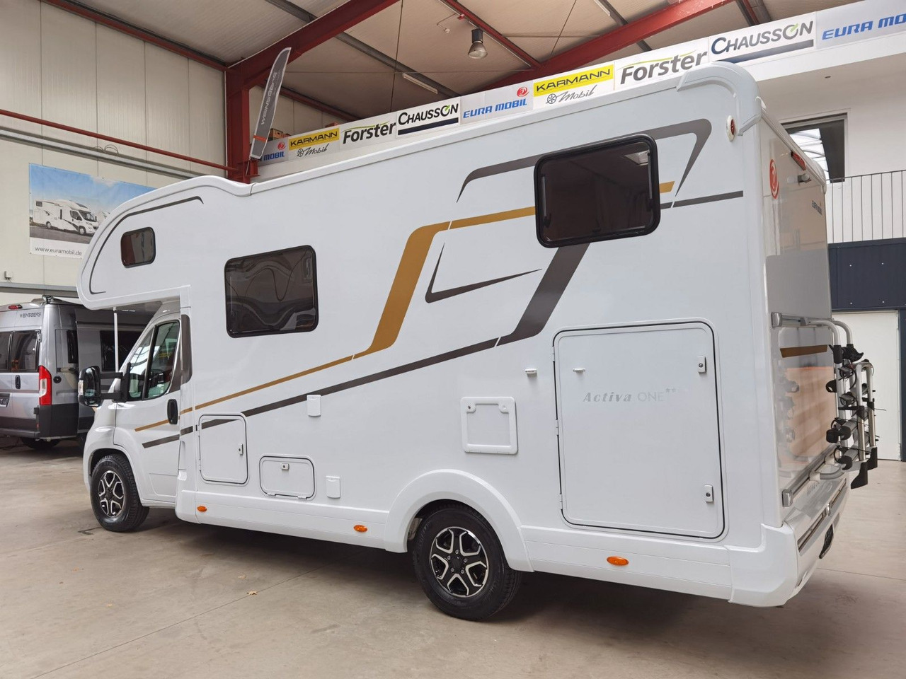 Eura Mobil ACTIVA ONE 690 HB / 180PS-40H MAXI/ PANORAMADACH - Alkoof camper: afbeelding 5 Eura Mobil ACTIVA ONE 690 HB / 180PS-40H MAXI/ PANORAMADACH - Alkoof camper: afbeelding 5