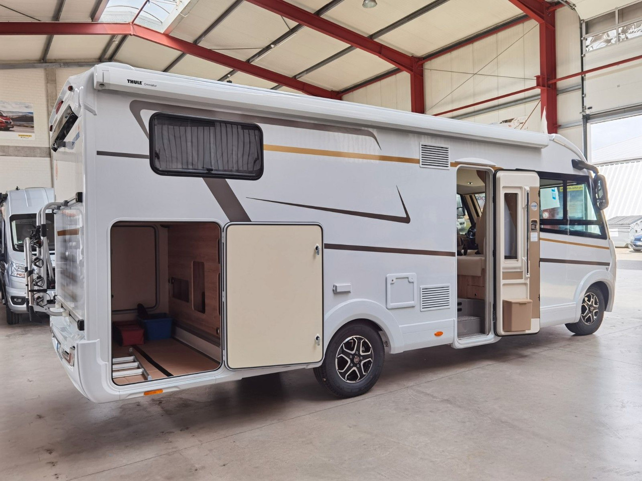 Integraal camper Eura Mobil INTEGRA LINE 720 EB /180PS-9G MAXI/ EINZELBETTEN: afbeelding 8