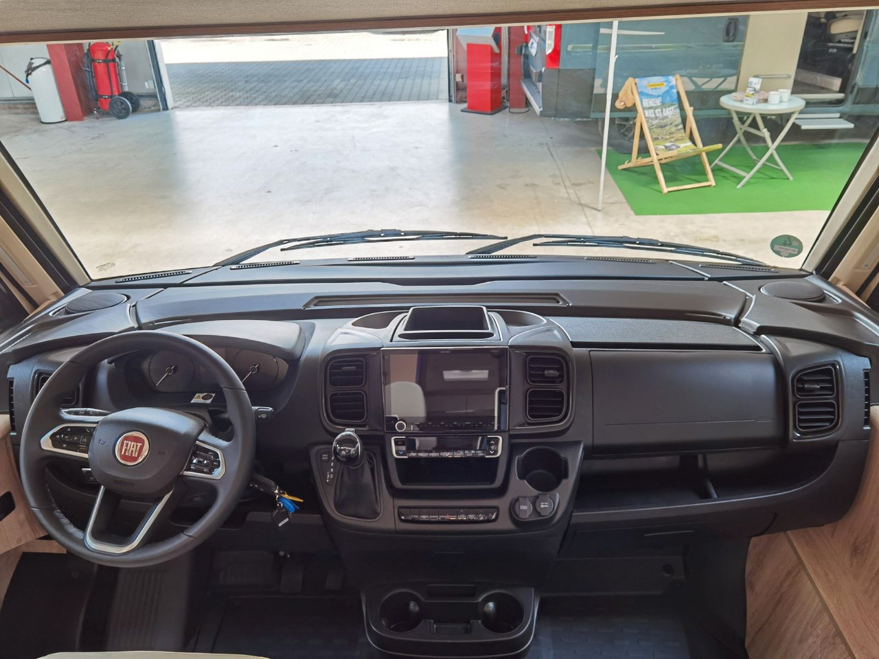 Integraal camper Eura Mobil INTEGRA LINE 720 EB /180PS-9G MAXI/ EINZELBETTEN: afbeelding 11