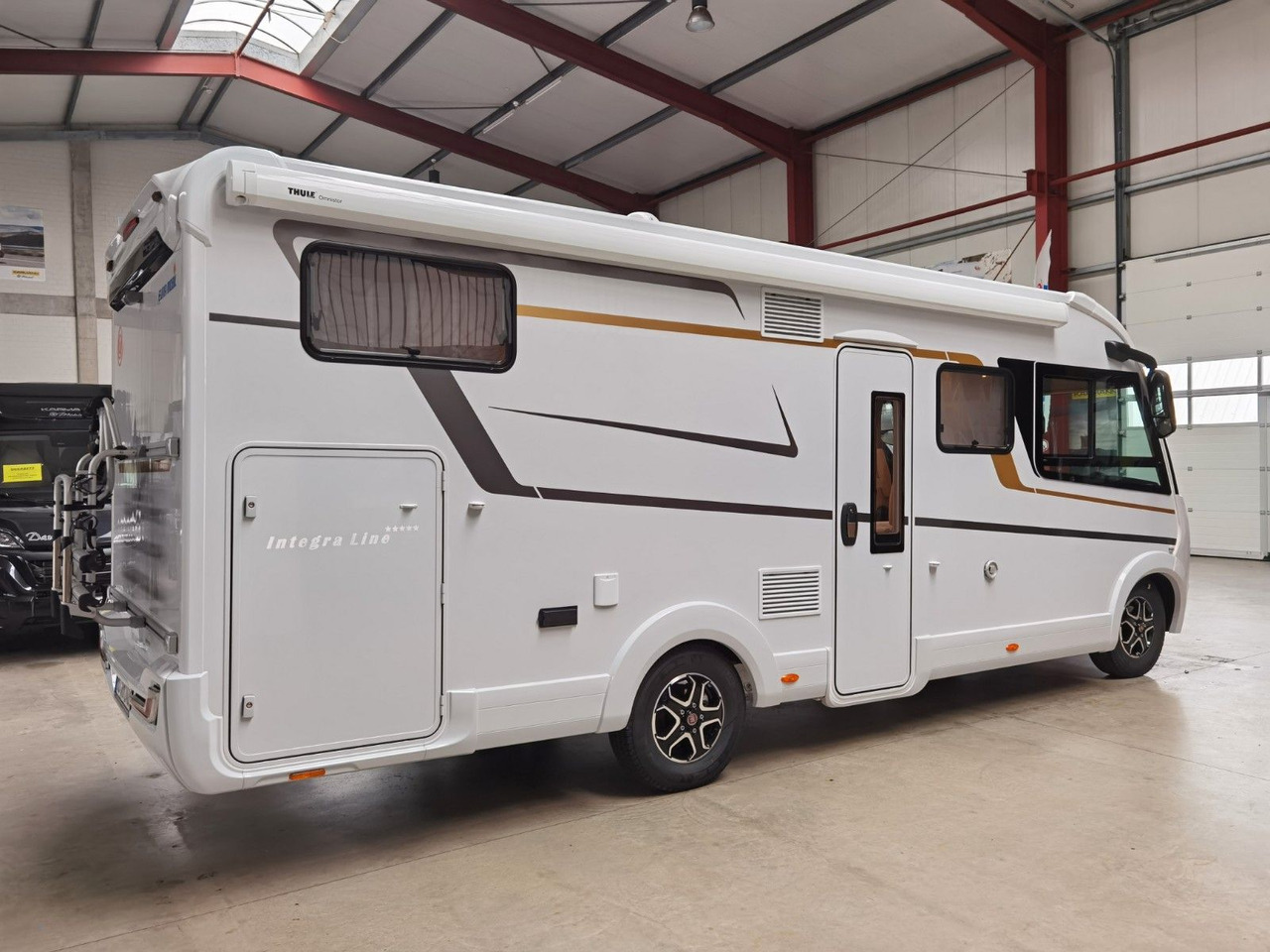 Eura Mobil INTEGRA LINE 720 EF / 180PS-9G-40H/ EINZELBETTEN - Integraal camper: afbeelding 4 Eura Mobil INTEGRA LINE 720 EF / 180PS-9G-40H/ EINZELBETTEN - Integraal camper: afbeelding 4