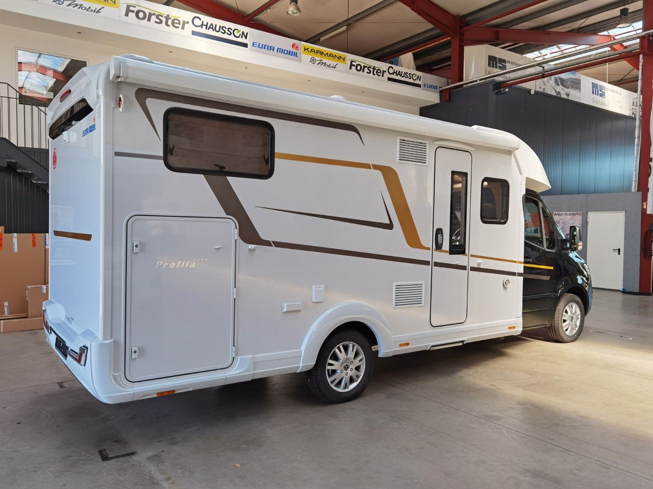 Eura Mobil PROFILA T 726 EF / -2025-/ MONDIAL PLUS & S-PAKE - Half integraal camper: afbeelding 4 Eura Mobil PROFILA T 726 EF / -2025-/ MONDIAL PLUS & S-PAKE - Half integraal camper: afbeelding 4