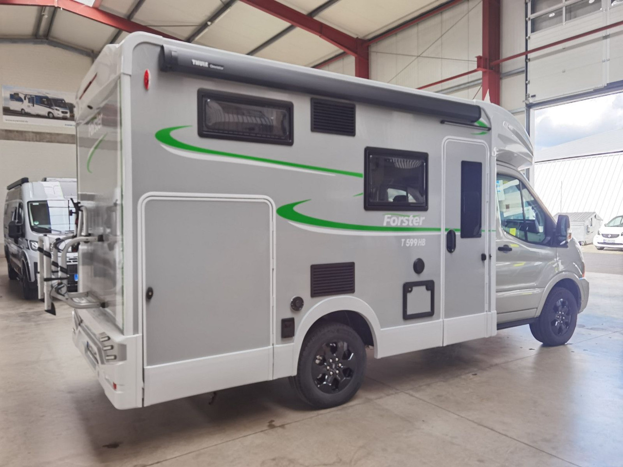 Forster T 599 HBN COUPÈ /-2025-/165PS / SILVER - EDITION - Half integraal camper: afbeelding 4 Forster T 599 HBN COUPÈ /-2025-/165PS / SILVER - EDITION - Half integraal camper: afbeelding 4