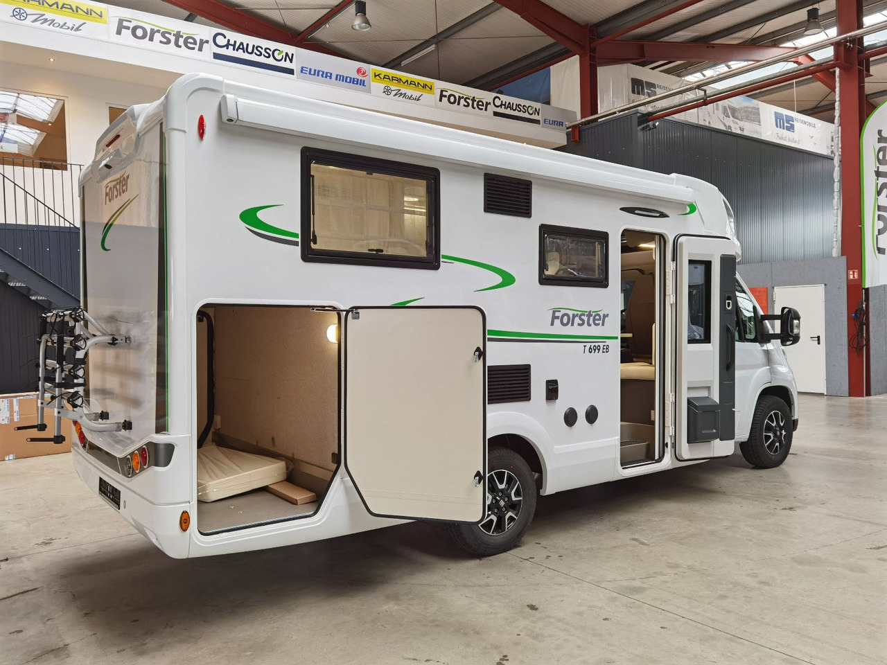 Half integraal camper Forster T 699 EB /-2025-/ 140PS/ EINZELBETTEN & HUBBETT: afbeelding 11