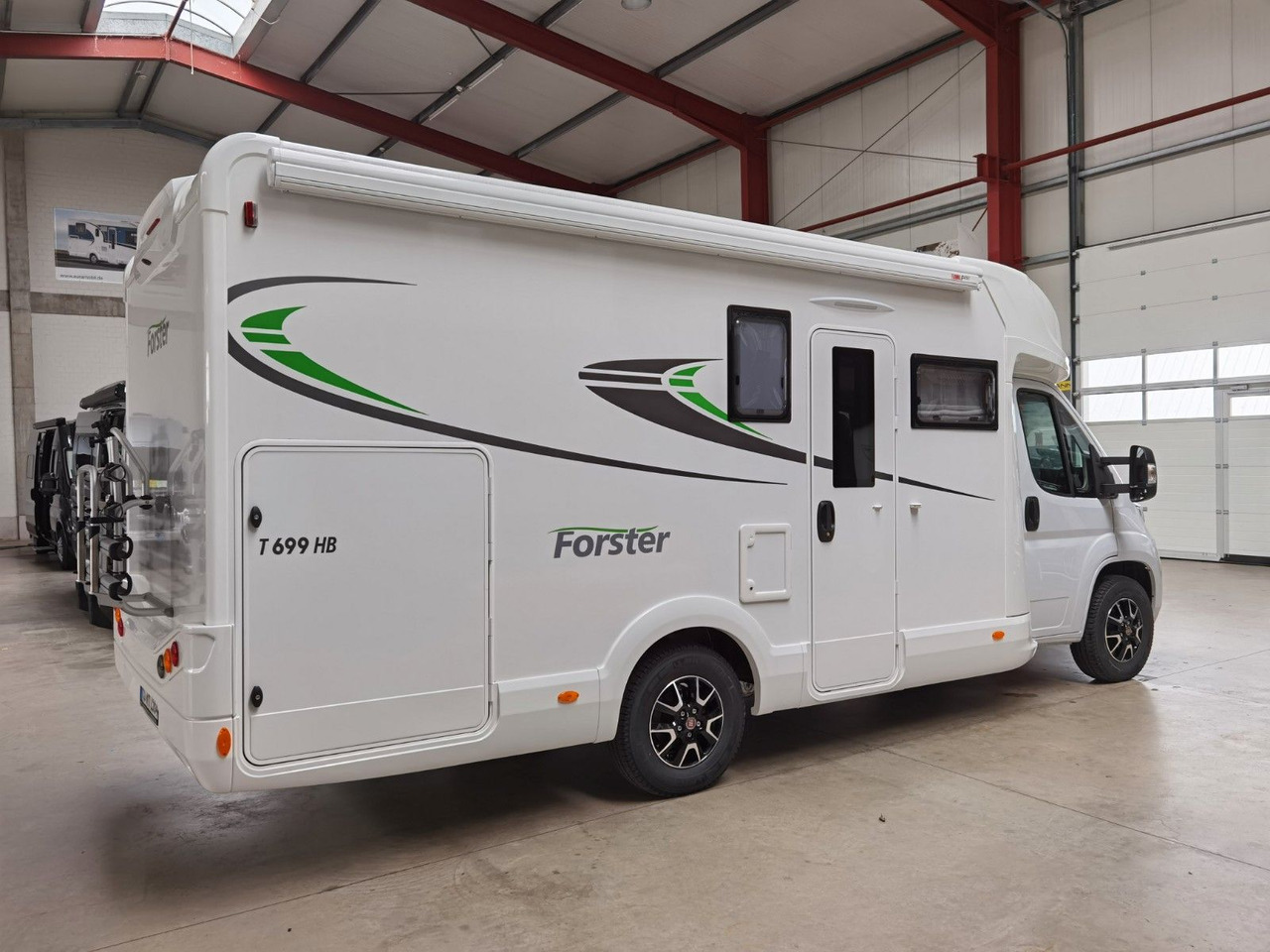 Forster T 699 HB / 140PS / EB - HUBBETT & HECKBETT - Half integraal camper: afbeelding 4 Forster T 699 HB / 140PS / EB - HUBBETT & HECKBETT - Half integraal camper: afbeelding 4