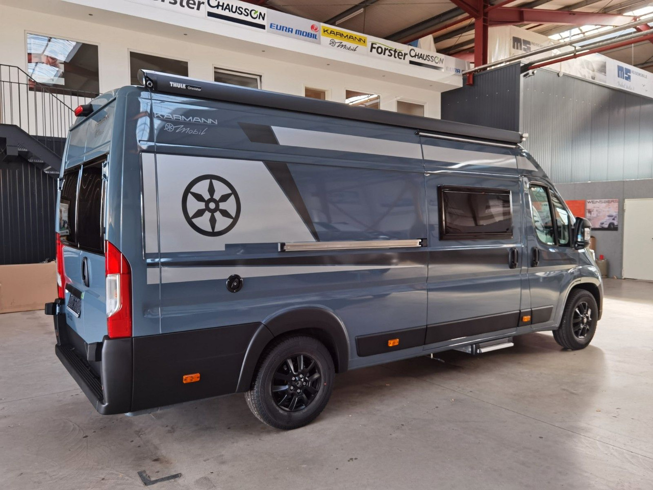 Karmann DAVIS 620 TRENDSTYLE / -2026- / EINZELBETTEN - Buscamper: afbeelding 4 Karmann DAVIS 620 TRENDSTYLE / -2026- / EINZELBETTEN - Buscamper: afbeelding 4