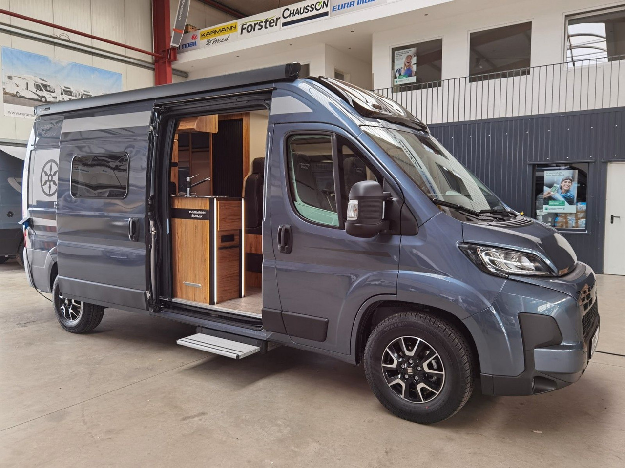 Buscamper Karmann DEXTER 580 /-MODELL 2026-/ PANORAMA DACHFENSTER: afbeelding 9