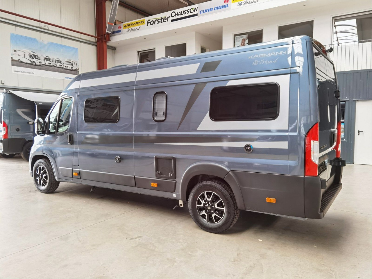 Karmann DEXTER 635 / MODELL 2026 / HUBBETT-LÄNGS - Buscamper: afbeelding 5 Karmann DEXTER 635 / MODELL 2026 / HUBBETT-LÄNGS - Buscamper: afbeelding 5