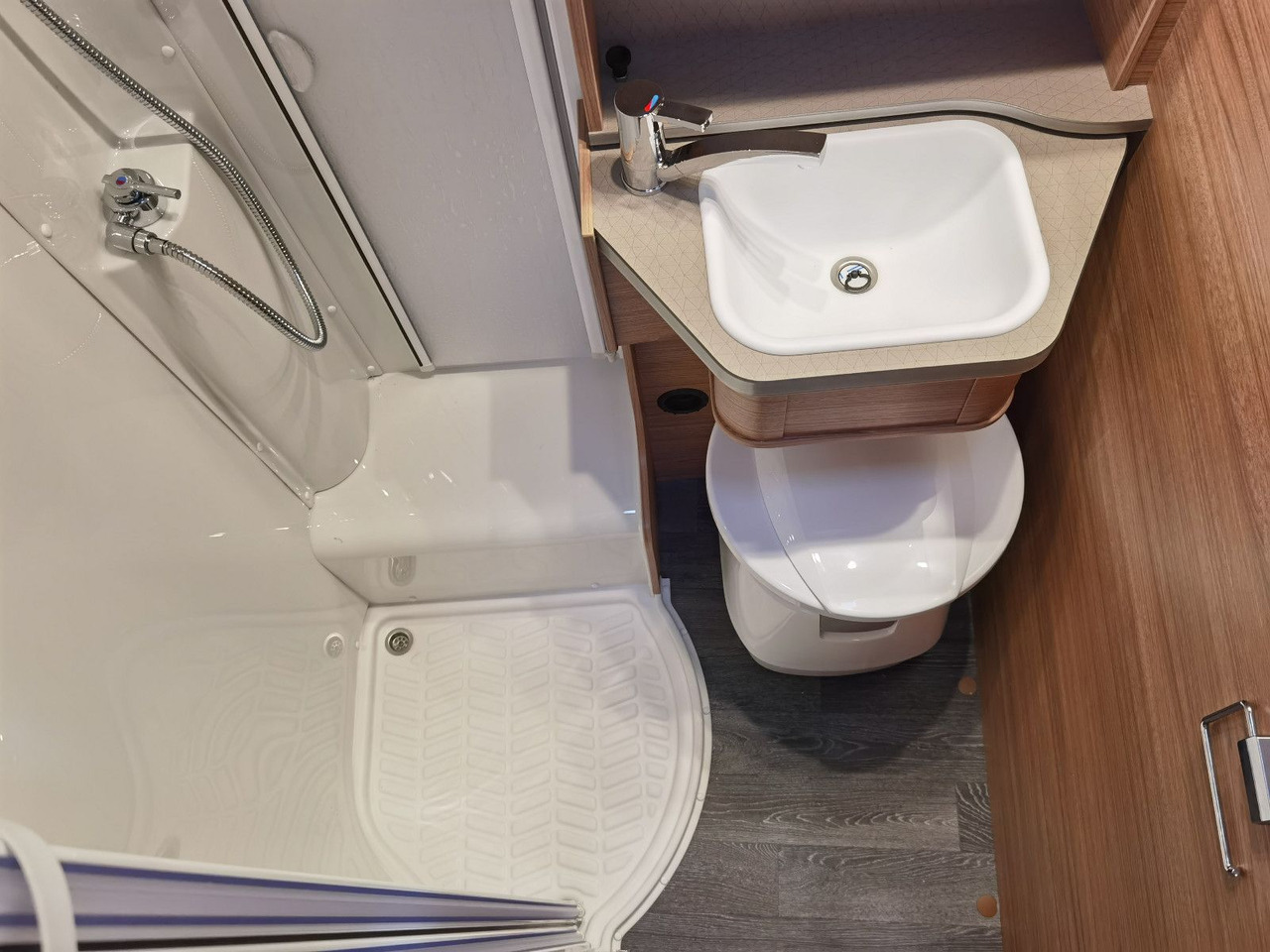 Half integraal camper Weinsberg CARACOMPACT 640 MEG EDITION-PEPPER / 170PS - 9G.: afbeelding 20