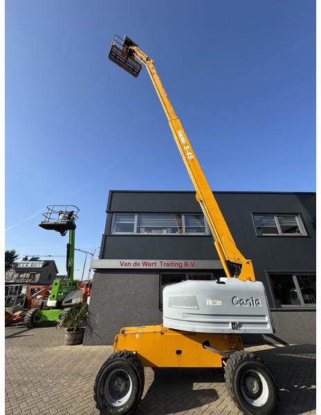 Genie S45 4x4 DEUTZ DIESEL 3000uur  15,7M Werkhoogte - Telescoophoogwerker: afbeelding 4 Genie S45 4x4 DEUTZ DIESEL 3000uur  15,7M Werkhoogte - Telescoophoogwerker: afbeelding 4