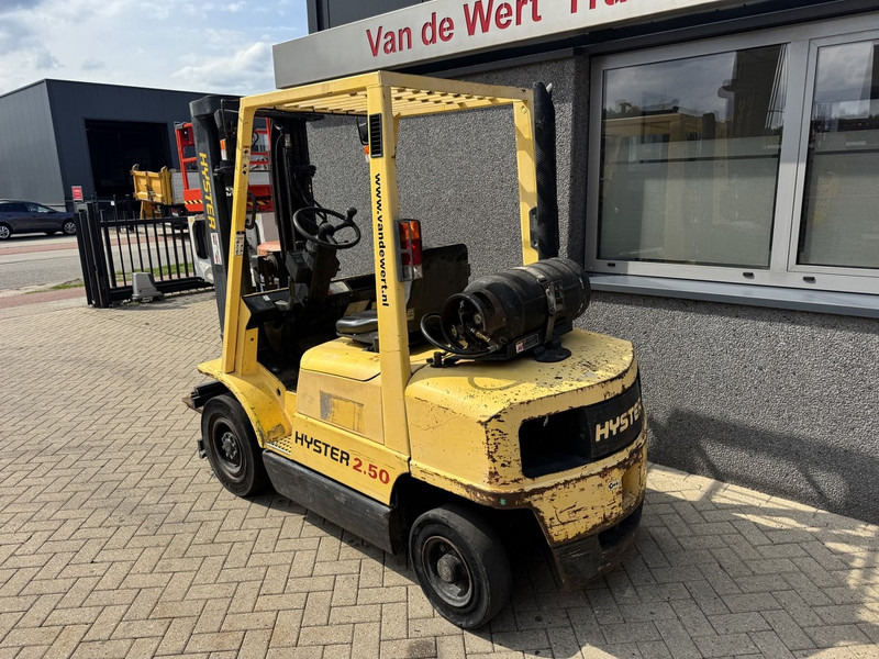 Hyster H2.50XM Triplo 470 Freelift / Sideshift LPG 1995 - LPG heftruck: afbeelding 5 Hyster H2.50XM Triplo 470 Freelift / Sideshift LPG 1995 - LPG heftruck: afbeelding 5