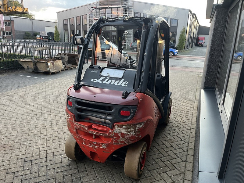 Linde H25T triplo465 sideshift 4e functie 2010 LPG - LPG heftruck: afbeelding 5 Linde H25T triplo465 sideshift 4e functie 2010 LPG - LPG heftruck: afbeelding 5