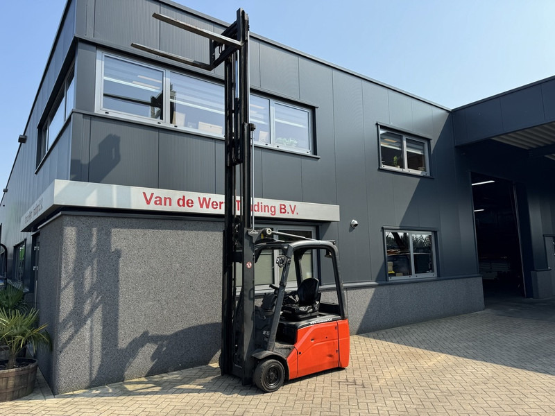 Linde Linde E16-01 Triplo 435 Freelift/Sideshift Elektrisch 2014 - Elektrische heftruck: afbeelding 4 Linde Linde E16-01 Triplo 435 Freelift/Sideshift Elektrisch 2014 - Elektrische heftruck: afbeelding 4