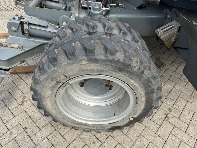 Mobiele kraan Neuson 9503 WD Mobiele Kraan 2009 Palletvork, Stenenklem, 2x Bak 8860hours Deutz Diesel: afbeelding 19
