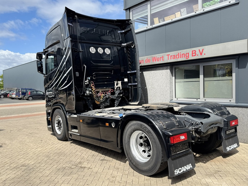 Scania S520 V8 4x2 Full Air - Automaat - Retarder - Euro 6 - I Park Cool - 2018 - TUV 02-2026 - Trekker: afbeelding 4 Scania S520 V8 4x2 Full Air - Automaat - Retarder - Euro 6 - I Park Cool - 2018 - TUV 02-2026 - Trekker: afbeelding 4