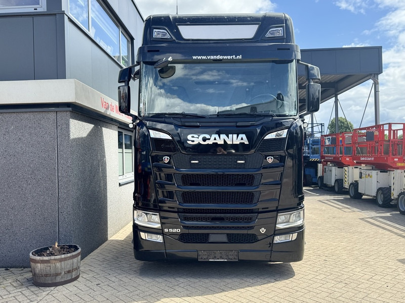Scania S520 V8 4x2 Full Air - Automaat - Retarder - Euro 6 - I Park Cool - 2018 - TUV 02-2026 - Trekker: afbeelding 3 Scania S520 V8 4x2 Full Air - Automaat - Retarder - Euro 6 - I Park Cool - 2018 - TUV 02-2026 - Trekker: afbeelding 3