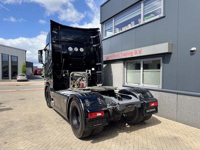 Scania S520 V8 4x2 Full Air - Automaat - Retarder - Euro 6 - I Park Cool - 2018 - TUV 02-2026 - Trekker: afbeelding 4 Scania S520 V8 4x2 Full Air - Automaat - Retarder - Euro 6 - I Park Cool - 2018 - TUV 02-2026 - Trekker: afbeelding 4