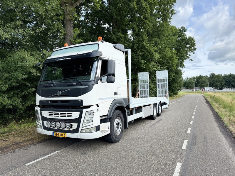 Volvo FM 420 6X2 Machine Transporter / Oprij Vrachtwagen 2013 / EURO 6 / 550DKM / APK 7-26 / Steering Wheel - Autovrachtwagen vrachtwagen: afbeelding 1 Volvo FM 420 6X2 Machine Transporter / Oprij Vrachtwagen 2013 / EURO 6 / 550DKM / APK 7-26 / Steering Wheel - Autovrachtwagen vrachtwagen: afbeelding 1