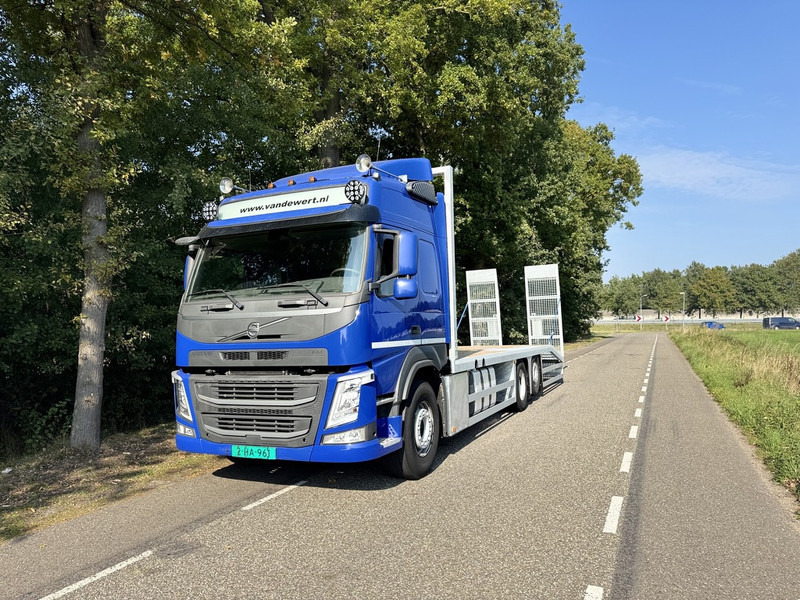 Volvo FM370 6X2 Machine Transporter / Oprij Vrachtwagen 2019 / EURO 6 / 550DKM / Steering Wheel / APK 11-2026 - Autovrachtwagen vrachtwagen: afbeelding 2 Volvo FM370 6X2 Machine Transporter / Oprij Vrachtwagen 2019 / EURO 6 / 550DKM / Steering Wheel / APK 11-2026 - Autovrachtwagen vrachtwagen: afbeelding 2