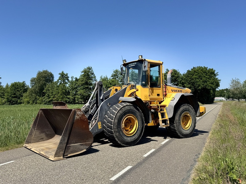 Volvo L110E - Shovel - Wheelloader - 2005 - 9375 hours - Wiellader: afbeelding 3 Volvo L110E - Shovel - Wheelloader - 2005 - 9375 hours - Wiellader: afbeelding 3