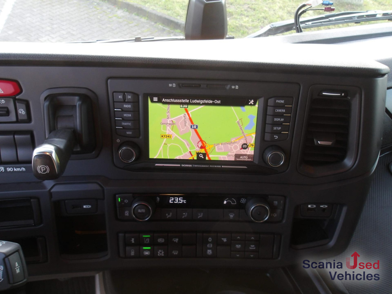 Trekker SCANIA R 460 A4x2NA Schubbodenhydraulik: afbeelding 14 Trekker SCANIA R 460 A4x2NA Schubbodenhydraulik: afbeelding 14