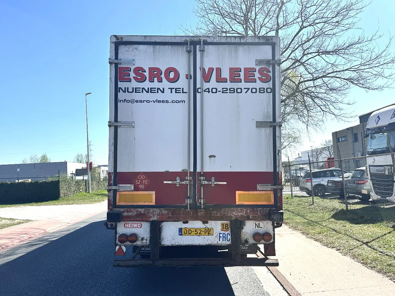 HEIWO H.T.F. VLEESHANGWERK- RAIL DE VIANDE - MEAT HOOKS -FLEISH BAHNEN - Koelwagen oplegger: afbeelding 5 HEIWO H.T.F. VLEESHANGWERK- RAIL DE VIANDE - MEAT HOOKS -FLEISH BAHNEN - Koelwagen oplegger: afbeelding 5