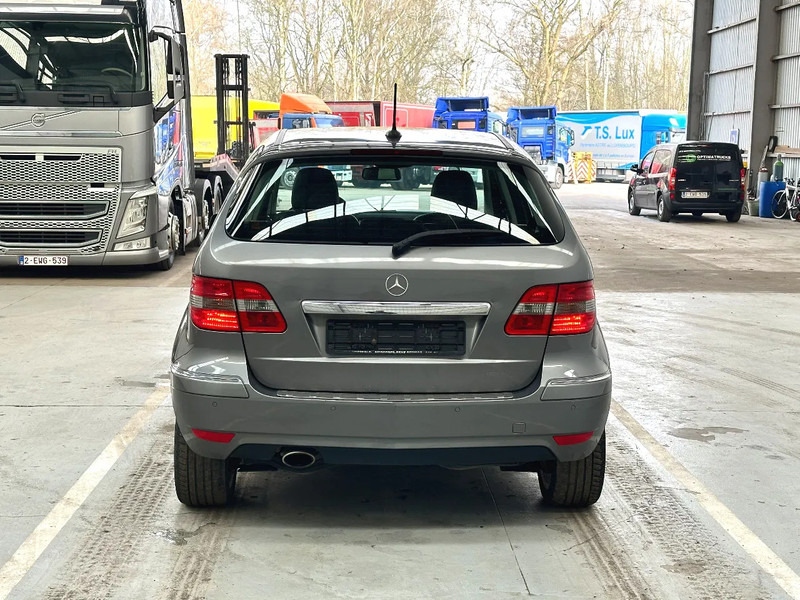 Mercedes-Benz B-Klasse 180 CDI - Sedan: afbeelding 4 Mercedes-Benz B-Klasse 180 CDI - Sedan: afbeelding 4