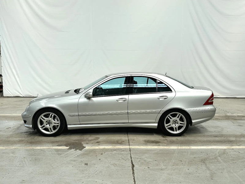 Mercedes-Benz C-Klasse C30 CDI / AMG /DIESEL TURBO 33795 km - Sedan: afbeelding 2 Mercedes-Benz C-Klasse C30 CDI / AMG /DIESEL TURBO 33795 km - Sedan: afbeelding 2