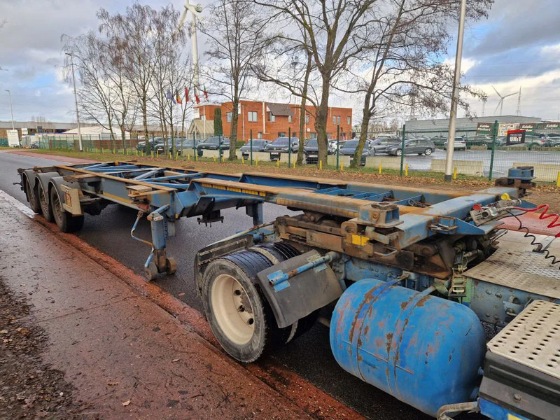 Van Hool 3B0079 2x20,30,40,45ft HIGH CUBE 'CENTRAL FRAME' - Containertransporter/ Wissellaadbak oplegger: afbeelding 1 Van Hool 3B0079 2x20,30,40,45ft HIGH CUBE 'CENTRAL FRAME' - Containertransporter/ Wissellaadbak oplegger: afbeelding 1