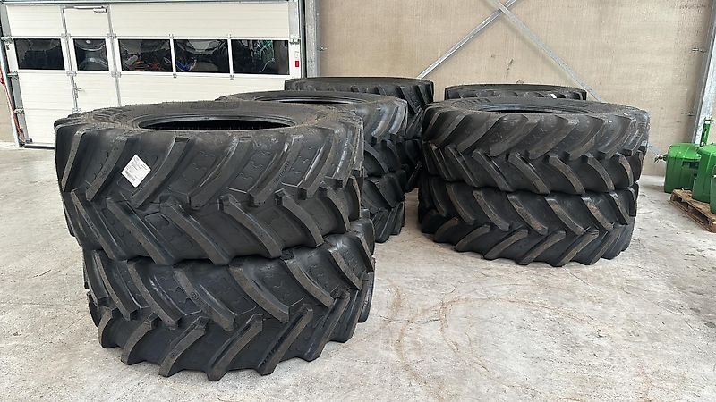 BKT Buitenband - Band: afbeelding 1 BKT Buitenband - Band: afbeelding 1