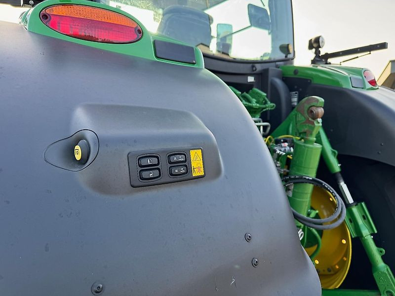 John Deere 6R195 AP 50KM COMMAND-PRO G5-PLUS 2024 705 UUR!!! - Tractor: afbeelding 5 John Deere 6R195 AP 50KM COMMAND-PRO G5-PLUS 2024 705 UUR!!! - Tractor: afbeelding 5