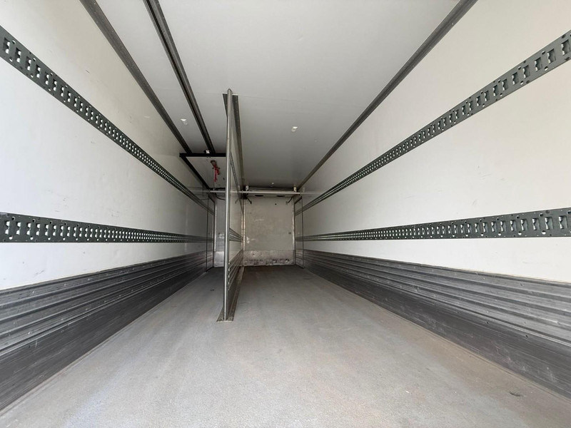 Koelwagen vrachtwagen Renault D210.14 Frigobox Multitemp + Taillift CARRIER SUPRA 850: afbeelding 9 Koelwagen vrachtwagen Renault D210.14 Frigobox Multitemp + Taillift CARRIER SUPRA 850: afbeelding 9
