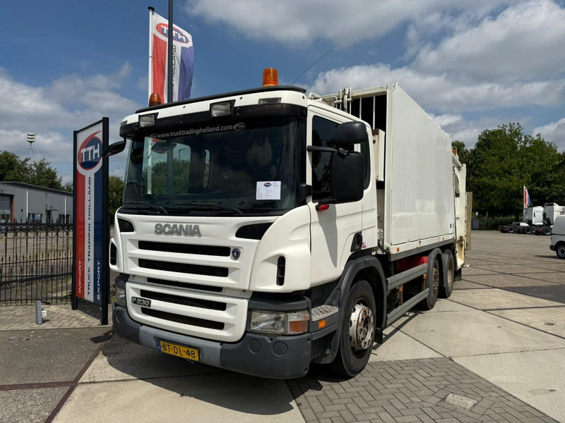 Scania P 230 DB 6X2/4 HNB NL Truck 327.000 km - Vuilniswagen: afbeelding 2 Scania P 230 DB 6X2/4 HNB NL Truck 327.000 km - Vuilniswagen: afbeelding 2