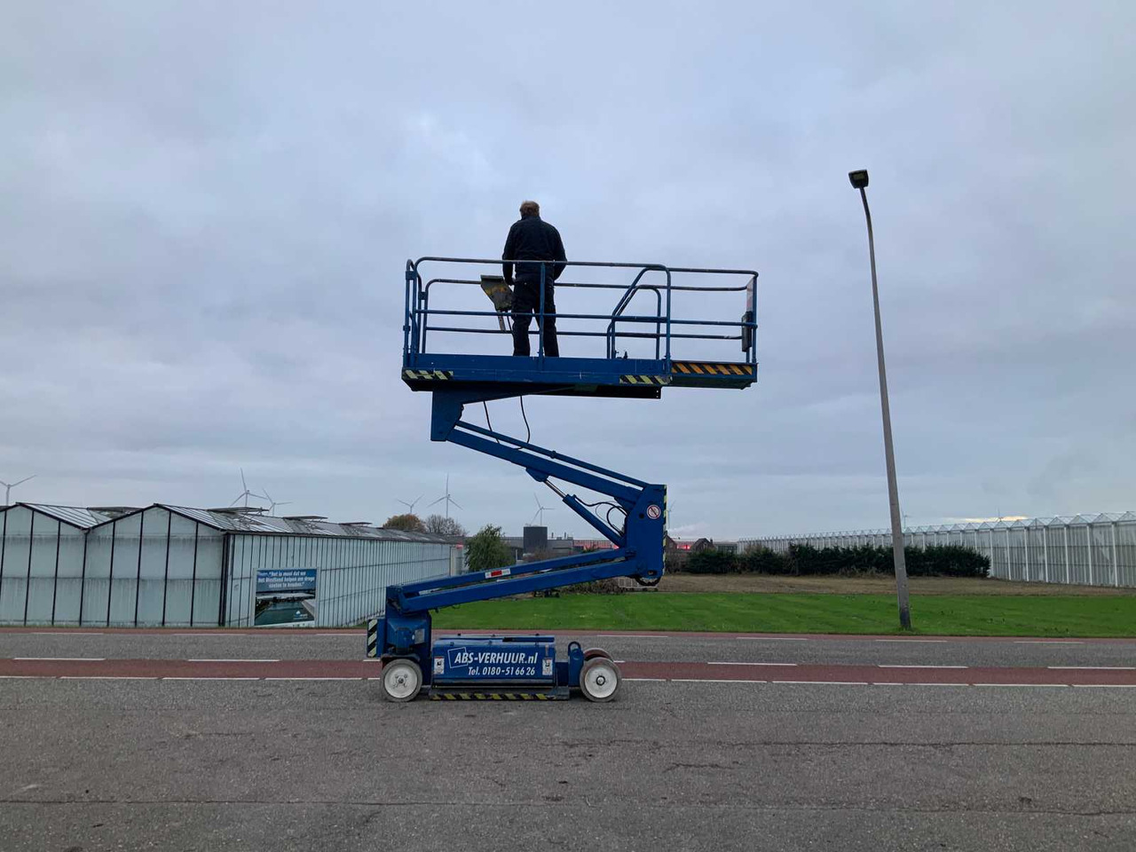 Hoogwerker 1999 UPRIGHT SL20 AERIAL PLATFORM: afbeelding 10 Hoogwerker 1999 UPRIGHT SL20 AERIAL PLATFORM: afbeelding 10