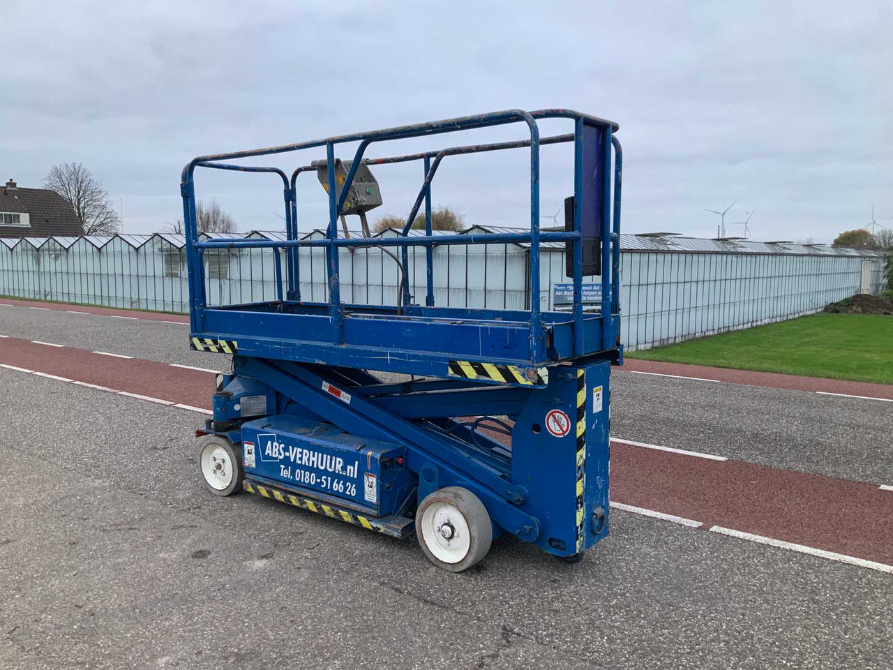Hoogwerker 1999 UPRIGHT SL20 AERIAL PLATFORM: afbeelding 9 Hoogwerker 1999 UPRIGHT SL20 AERIAL PLATFORM: afbeelding 9