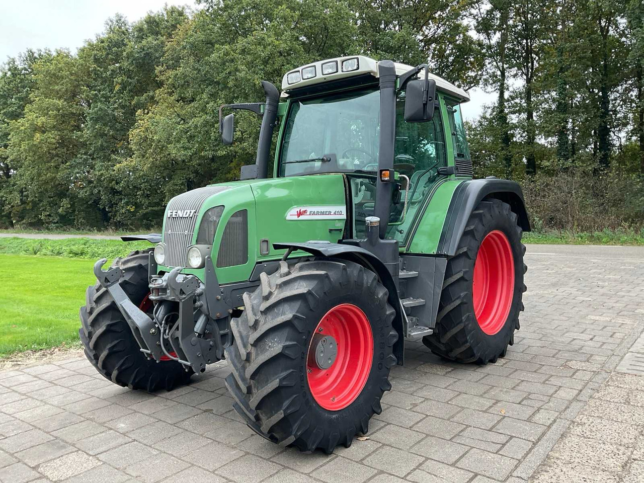 2000 FENDT FARMER 410 VARIO ALL-WHEEL DRIVE FARM TRACTOR - Tractor: afbeelding 1 2000 FENDT FARMER 410 VARIO ALL-WHEEL DRIVE FARM TRACTOR - Tractor: afbeelding 1