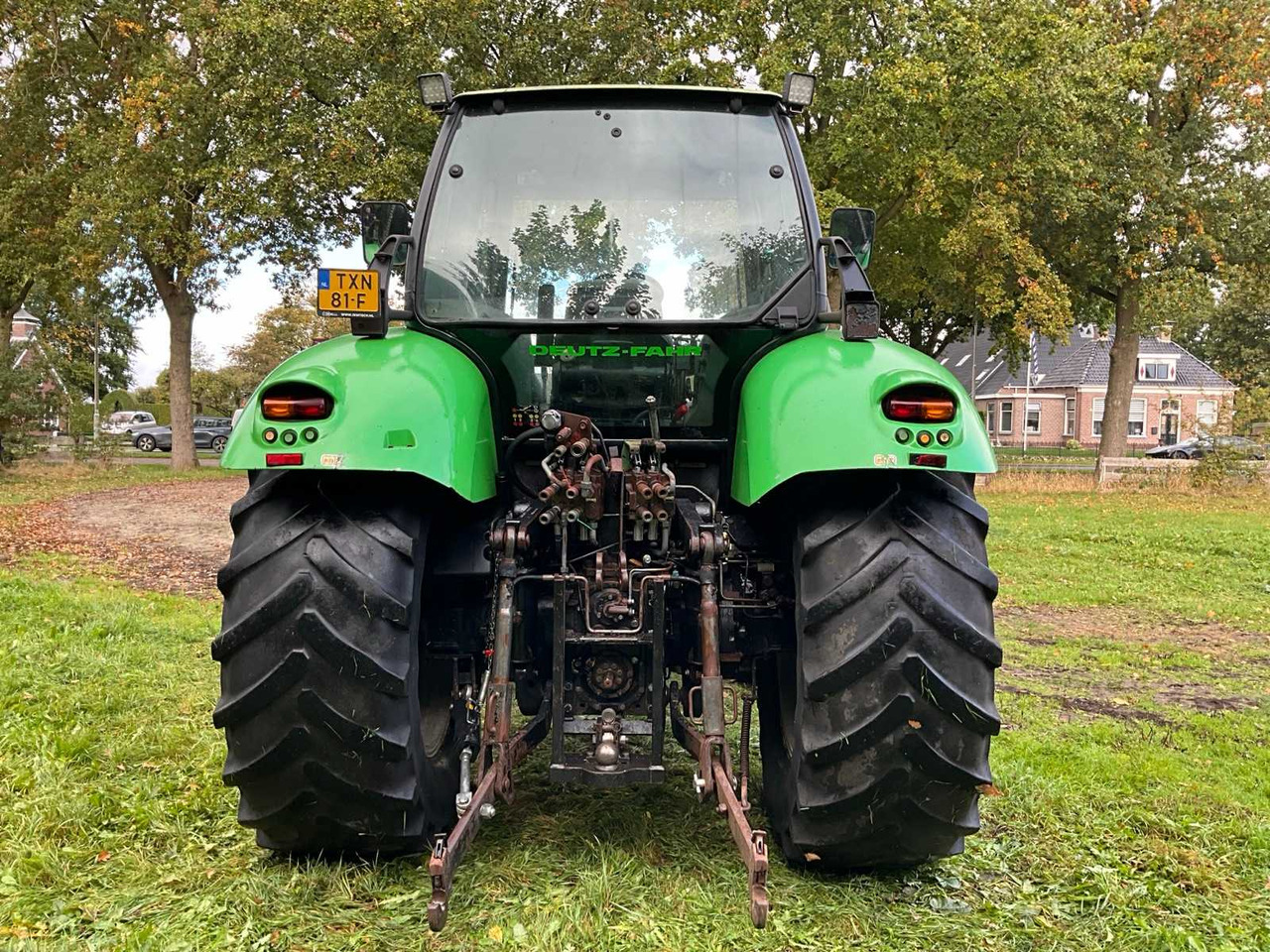 Tractor 2002 DEUTZ-FAHR AGROTRON 135 MK ALL-WHEEL DRIVE FARM TRACTOR: afbeelding 7 Tractor 2002 DEUTZ-FAHR AGROTRON 135 MK ALL-WHEEL DRIVE FARM TRACTOR: afbeelding 7
