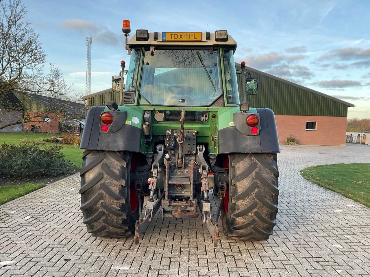 Tractor 2005 FENDT FARMER 412 VARIO ALL-WHEEL DRIVE FARM TRACTOR: afbeelding 6 Tractor 2005 FENDT FARMER 412 VARIO ALL-WHEEL DRIVE FARM TRACTOR: afbeelding 6